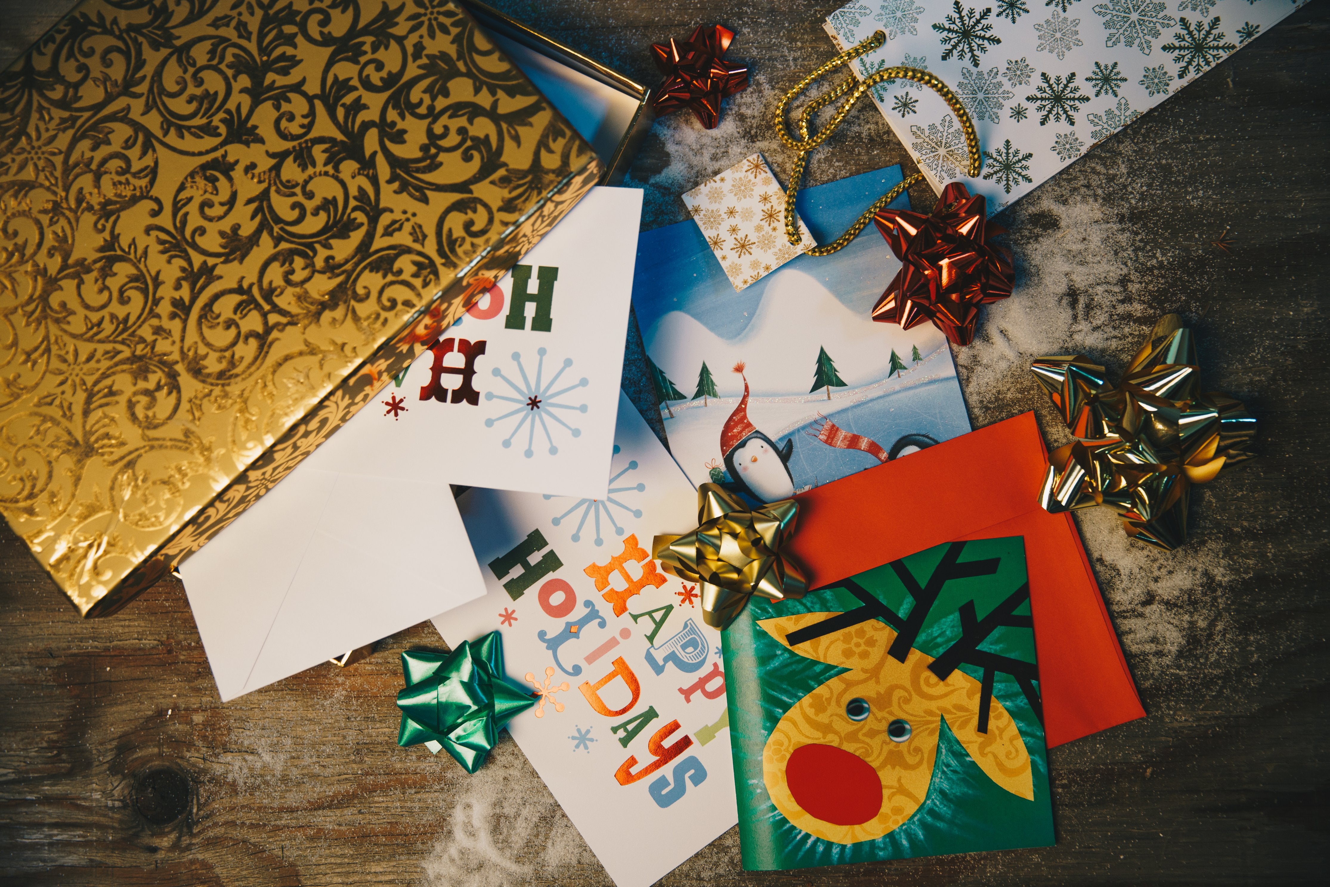 How the holidays hurt the environment - here's how you can help